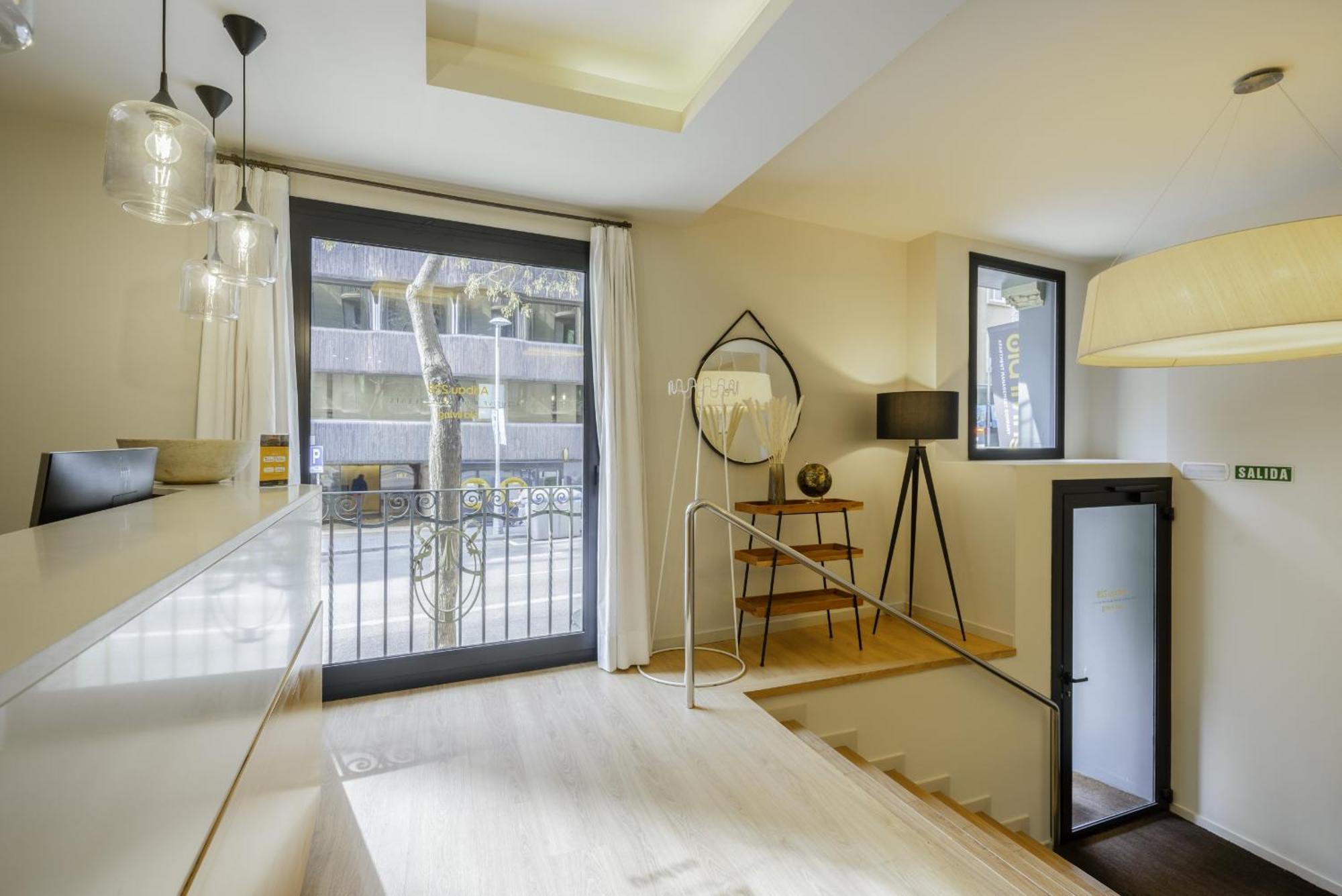 Ola Living Diagonal Apartments Barcelona Exterior photo
